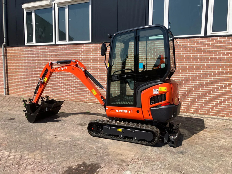 Kubota KX019 4 - Pelle sur chenille: photos 4 Kubota KX019 4 - Pelle sur chenille: photos 4