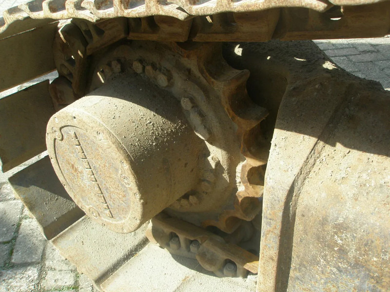 Pelle sur chenille Liebherr R900C: photos 8