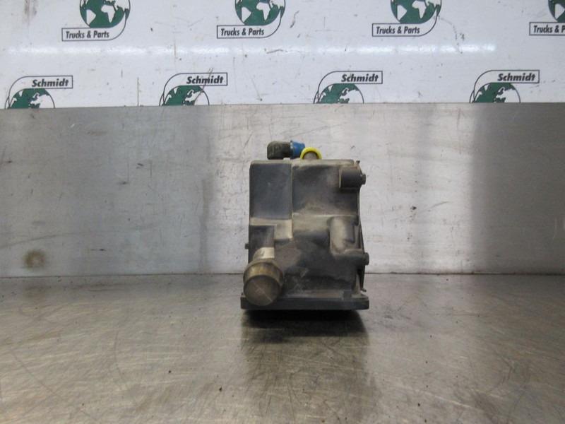 DAF 1401813 STUURPOMP DAF LF 45 220 EURO 5 - Moteur et pièces pour Camion: photos 2 DAF 1401813 STUURPOMP DAF LF 45 220 EURO 5 - Moteur et pièces pour Camion: photos 2