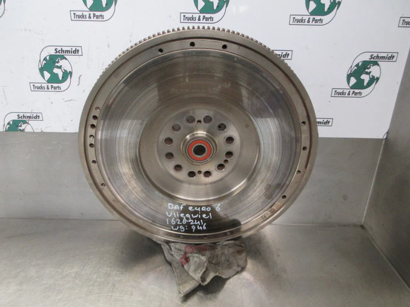 DAF 1626241 VLIEGWIEL DAF 480 CF XF EURO 6 MODEL 2021 - Volant moteur pour Camion: photos 3 DAF 1626241 VLIEGWIEL DAF 480 CF XF EURO 6 MODEL 2021 - Volant moteur pour Camion: photos 3