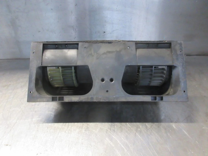 DAF 1672646 KACHELMOTOR XF 106 - Système électrique pour Camion: photos 4 DAF 1672646 KACHELMOTOR XF 106 - Système électrique pour Camion: photos 4