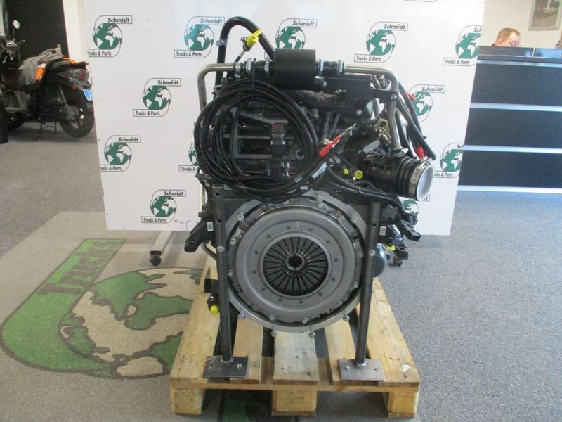 DAF 1721224 PX -5 135 K2 DAF LF 180 PK NIEUWE MOTOR 2 X OP VOORRAAD - Moteur pour Camion: photos 4 DAF 1721224 PX -5 135 K2 DAF LF 180 PK NIEUWE MOTOR 2 X OP VOORRAAD - Moteur pour Camion: photos 4