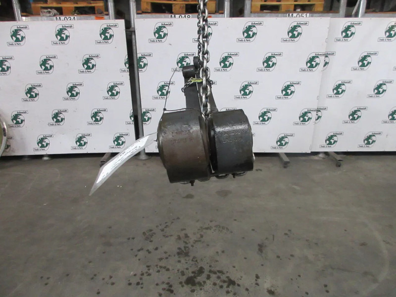 DAF 1890092 TWEE BLADS VEER VOOR DAF XF CF EURO 6 - Suspension du ressort pour Camion: photos 4 DAF 1890092 TWEE BLADS VEER VOOR DAF XF CF EURO 6 - Suspension du ressort pour Camion: photos 4