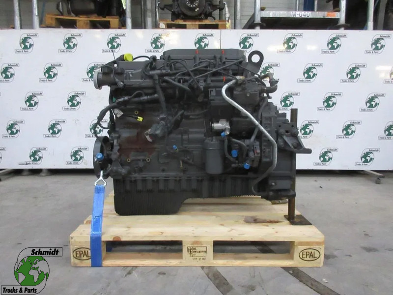 DAF 22452742/// 1715909//1706295 // PX-7 217 K2 DAF LF 290 - Moteur pour Camion: photos 1 DAF 22452742/// 1715909//1706295 // PX-7 217 K2 DAF LF 290 - Moteur pour Camion: photos 1