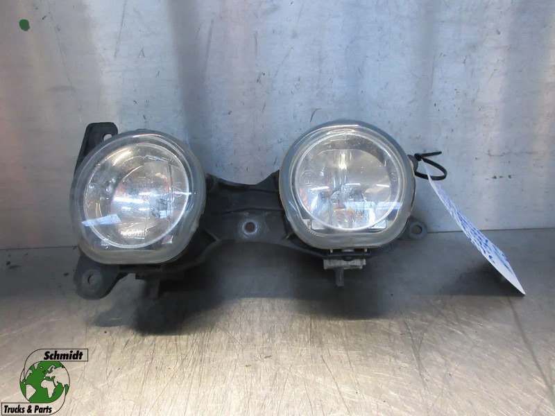 Iveco 504181095//504181096 IVECO HI WAY EURO 6 MODEL 2016 - Feu anti-brouillard pour Camion: photos 1 Iveco 504181095//504181096 IVECO HI WAY EURO 6 MODEL 2016 - Feu anti-brouillard pour Camion: photos 1