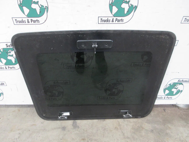 Iveco 5802254539 // 5802822183 DAKLUIK IVECO S WAY MODEL 2023 - Cabine et intérieur pour Camion: photos 2 Iveco 5802254539 // 5802822183 DAKLUIK IVECO S WAY MODEL 2023 - Cabine et intérieur pour Camion: photos 2