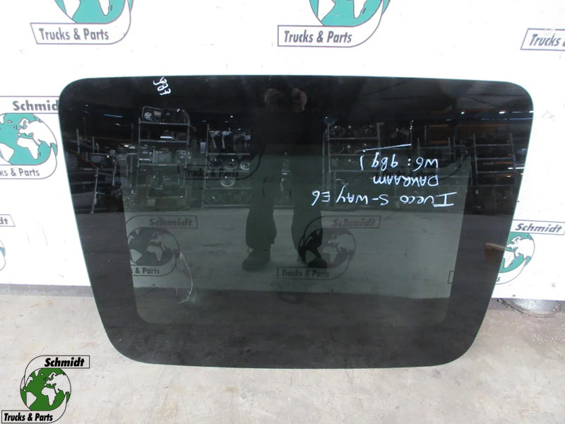 Iveco 5802254539 // 5802822183 DAKLUIK IVECO S WAY MODEL 2023 - Cabine et intérieur pour Camion: photos 1 Iveco 5802254539 // 5802822183 DAKLUIK IVECO S WAY MODEL 2023 - Cabine et intérieur pour Camion: photos 1