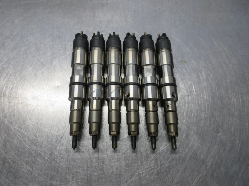 MAN 51.10100-6115 INJECTOR MAN TGM 18.290 EURO 6 MODEL 2018 - Filtre à carburant pour Camion: photos 2 MAN 51.10100-6115 INJECTOR MAN TGM 18.290 EURO 6 MODEL 2018 - Filtre à carburant pour Camion: photos 2
