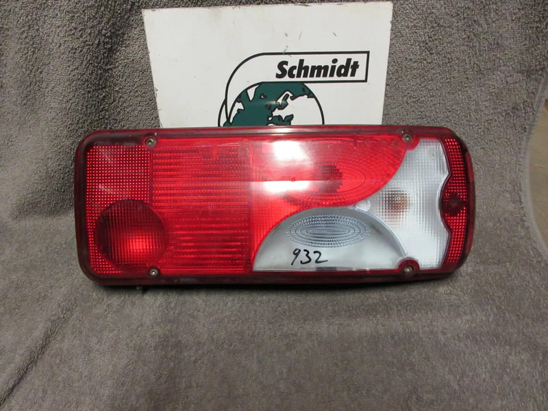 MAN 81.25225-6544// 81.25225-6545 ACHTER LAMP MAN TGS TGX TGM TGL EURO 6 - Feu arrière pour Camion: photos 2 MAN 81.25225-6544// 81.25225-6545 ACHTER LAMP MAN TGS TGX TGM TGL EURO 6 - Feu arrière pour Camion: photos 2