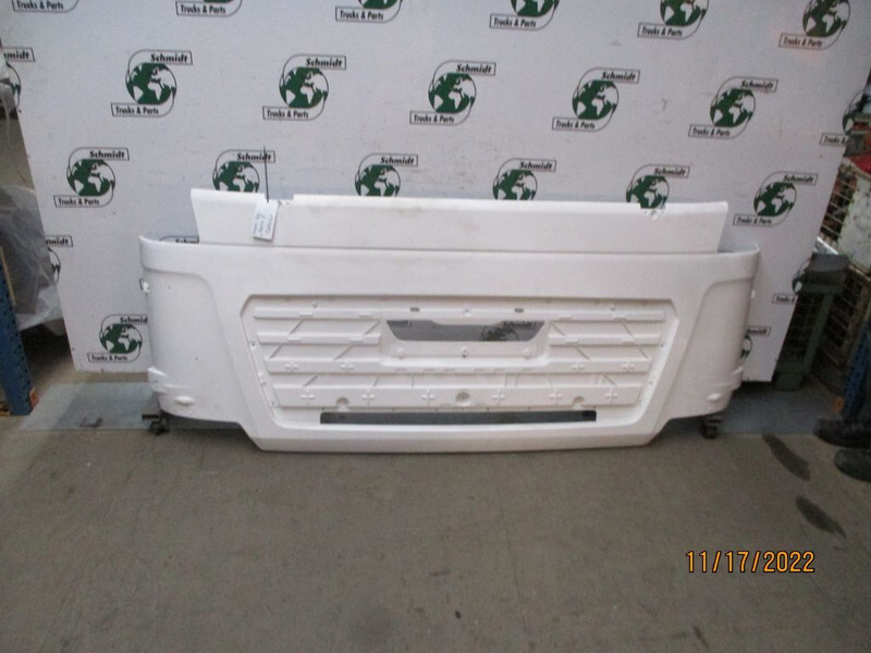 MAN 81.6110-6091//6098//6118 GRILL TGX EURO 5 - Calandre pour Camion: photos 3 MAN 81.6110-6091//6098//6118 GRILL TGX EURO 5 - Calandre pour Camion: photos 3