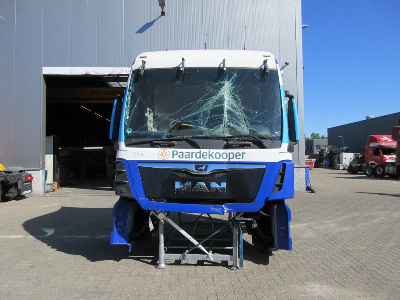 MAN CABINE 18.420 TGX VOOR ONDERDELEN DONOR EURO 6 MODEL 2021 - Cabine et intérieur pour Camion: photos 2 MAN CABINE 18.420 TGX VOOR ONDERDELEN DONOR EURO 6 MODEL 2021 - Cabine et intérieur pour Camion: photos 2