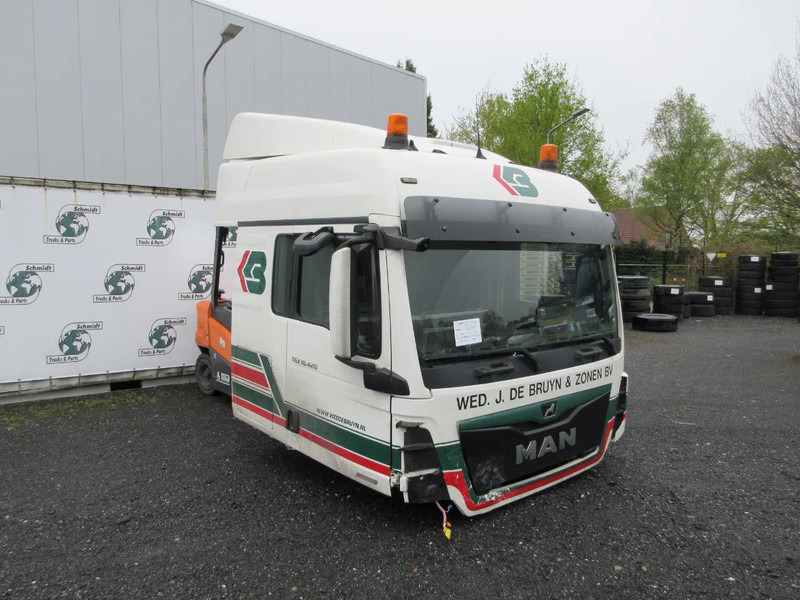 MAN CABINE MAN 18.420 TGX MODEL 2021 EURO 6 VOOR PART DONOR - Cabine et intérieur pour Camion: photos 2 MAN CABINE MAN 18.420 TGX MODEL 2021 EURO 6 VOOR PART DONOR - Cabine et intérieur pour Camion: photos 2