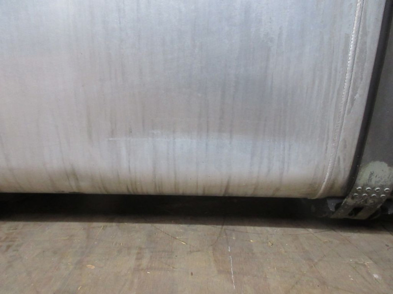MAN TGX 81.12201-5835 / 5866 BRANDSTOFTANK 500L EURO 6 - Réservoir de carburant pour Camion: photos 2 MAN TGX 81.12201-5835 / 5866 BRANDSTOFTANK 500L EURO 6 - Réservoir de carburant pour Camion: photos 2