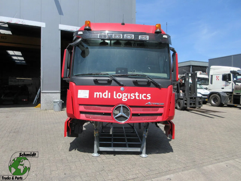 Mercedes-Benz A 000 600 10 05 CABINE MERCEDES 1842 EURO 6 MODEL 2018 - Cabine et intérieur pour Camion: photos 1 Mercedes-Benz A 000 600 10 05 CABINE MERCEDES 1842 EURO 6 MODEL 2018 - Cabine et intérieur pour Camion: photos 1