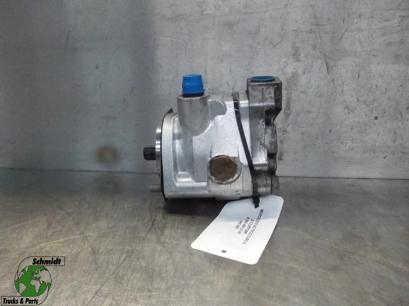 Mercedes-Benz A 960 460 02 80 STUURPOMP MERCEDES BENZ 1845 EURO 6 - Pompe de support pour Camion: photos 1 Mercedes-Benz A 960 460 02 80 STUURPOMP MERCEDES BENZ 1845 EURO 6 - Pompe de support pour Camion: photos 1