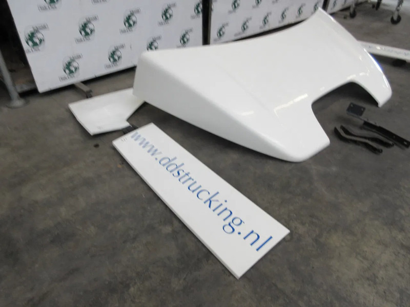 Mercedes-Benz A 960 790 13 44 // A 960 790 27 65 //A 960 793 83 14 SPOILER SET MERCEDES 1840 - Cabine et intérieur pour Camion: photos 2 Mercedes-Benz A 960 790 13 44 // A 960 790 27 65 //A 960 793 83 14 SPOILER SET MERCEDES 1840 - Cabine et intérieur pour Camion: photos 2