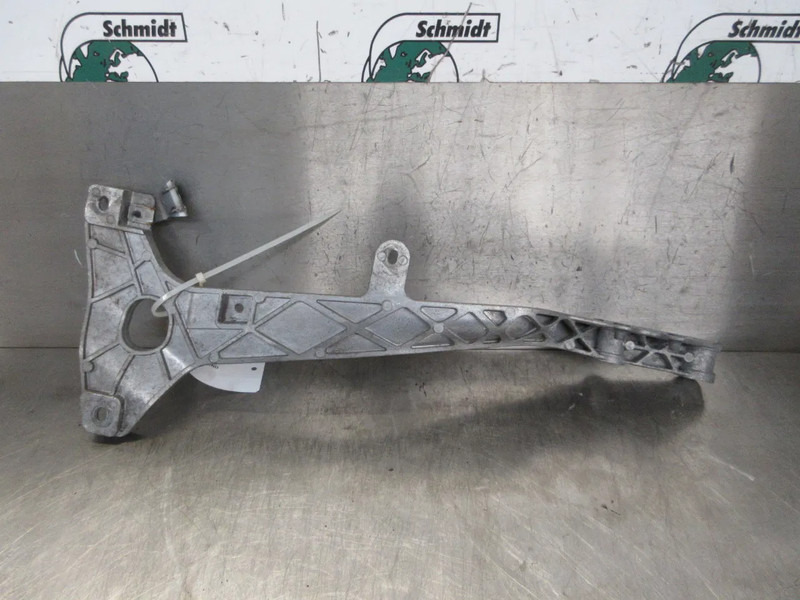 Mercedes-Benz A 960 880 76 65 BUMPERSTEUN MERCEDES 1945 MP 4 EURO 6 - Frame/ Châssis pour Camion: photos 2 Mercedes-Benz A 960 880 76 65 BUMPERSTEUN MERCEDES 1945 MP 4 EURO 6 - Frame/ Châssis pour Camion: photos 2