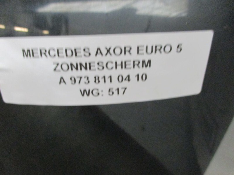 Mercedes-Benz A 973 811 04 10 ZONNESCHERM EURO 5 - Cabine et intérieur: photos 2 Mercedes-Benz A 973 811 04 10 ZONNESCHERM EURO 5 - Cabine et intérieur: photos 2