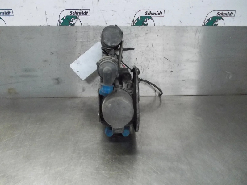 Mercedes-Benz ACTRIS A 001 830 31 20 WEBASTO STANDKACHEL EURO 6 - Chauffage/ Ventilation pour Camion: photos 2 Mercedes-Benz ACTRIS A 001 830 31 20 WEBASTO STANDKACHEL EURO 6 - Chauffage/ Ventilation pour Camion: photos 2