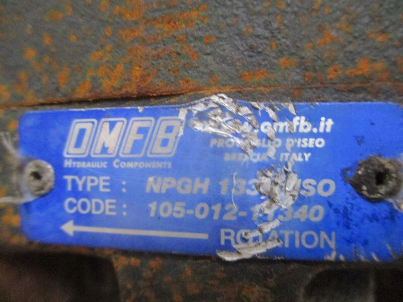 Renault 5010545384 P.T.O POMP OMFB RENAULT PRIMUIM 420 - Hydraulique pour Camion: photos 2 Renault 5010545384 P.T.O POMP OMFB RENAULT PRIMUIM 420 - Hydraulique pour Camion: photos 2