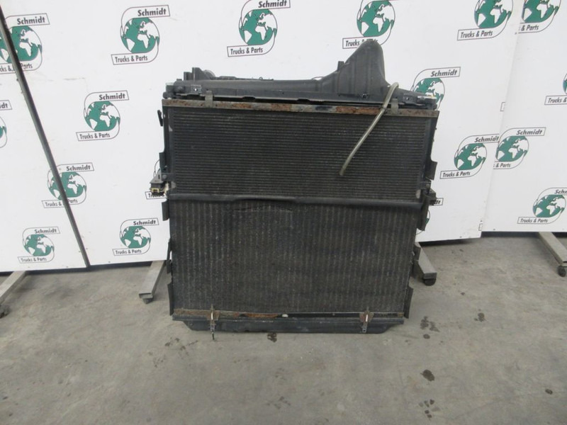Renault 7422174115 RADIATEUR RENAULT T 460 EURO 6 - Radiateur pour Camion: photos 4 Renault 7422174115 RADIATEUR RENAULT T 460 EURO 6 - Radiateur pour Camion: photos 4