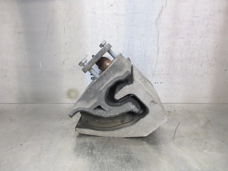 Scania 2495102 MOTOR STEUN VOOR ZIJDEN SCANIA S 450 NGS MODEL 2021 - Cabine et intérieur pour Camion: photos 2 Scania 2495102 MOTOR STEUN VOOR ZIJDEN SCANIA S 450 NGS MODEL 2021 - Cabine et intérieur pour Camion: photos 2