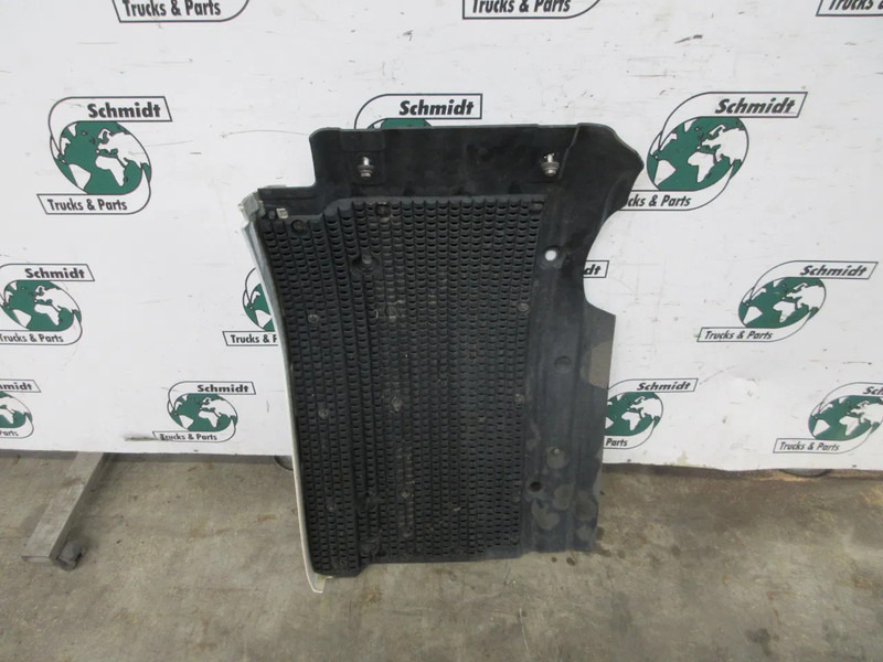 Frame/ Châssis pour Camion Scania 2798263 // 2599548 // 2297996 SPATBORD SCANIA S 450 EURO 6 NGS RECHTS: photos 7