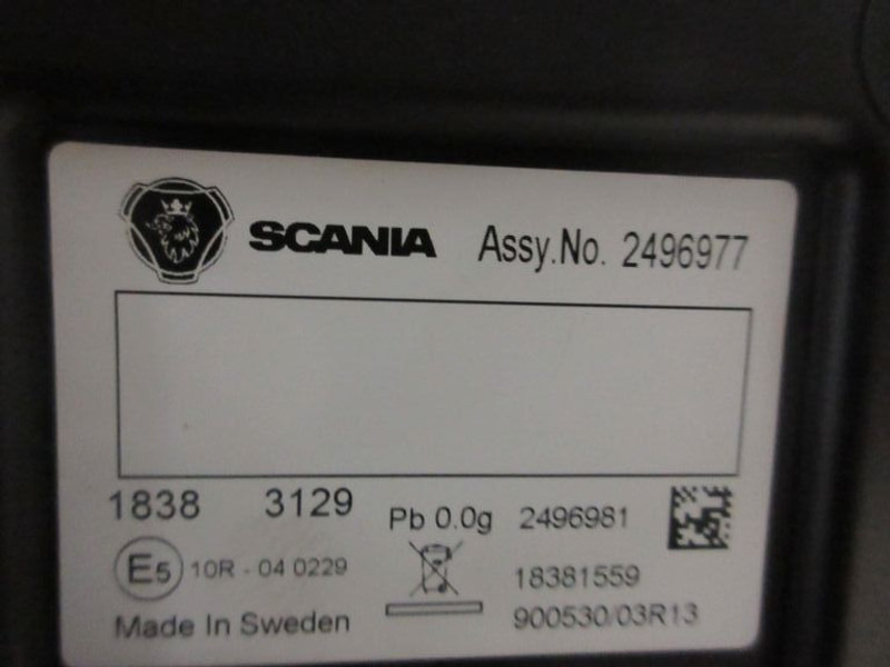 Scania P410 2496977 INSTRUMENTENPANEEL EURO 6 - Panel de instrumentos pour Camion: photos 2 Scania P410 2496977 INSTRUMENTENPANEEL EURO 6 - Panel de instrumentos pour Camion: photos 2