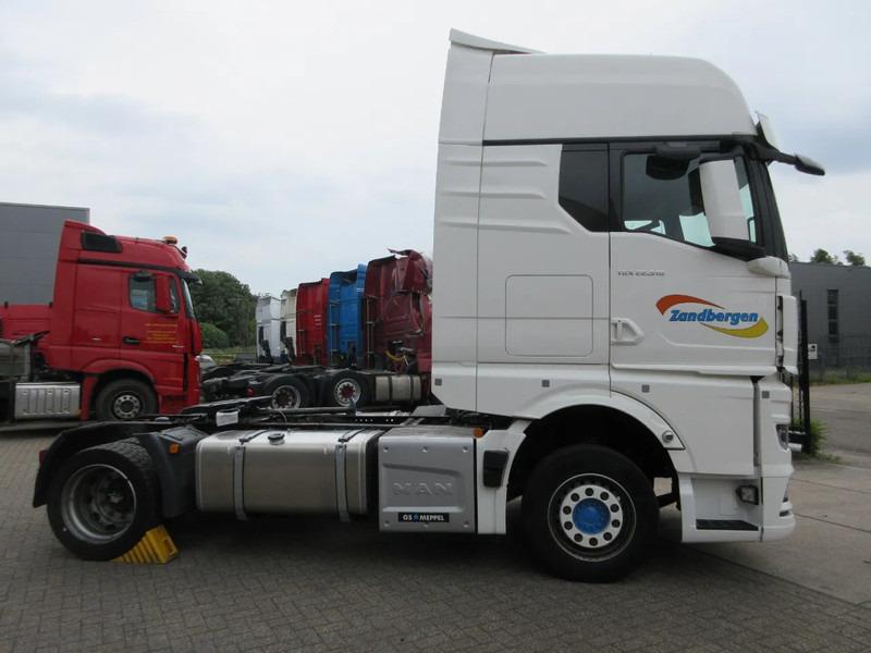 MAN TGX 18.510 - Tracteur routier: photos 4 MAN TGX 18.510 - Tracteur routier: photos 4
