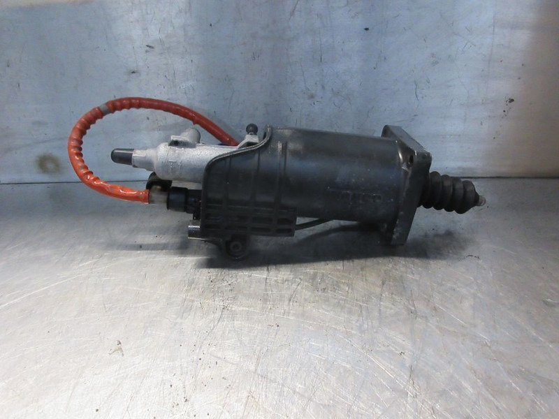 Volvo 20857304 KOPPELINGSPOMP FL 210 EURO 6 - Embrayage et pièces pour Camion: photos 2 Volvo 20857304 KOPPELINGSPOMP FL 210 EURO 6 - Embrayage et pièces pour Camion: photos 2