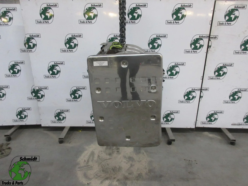 Volvo 20920728 VOLVO FM 410 EURO 5 - Catalyseur pour Camion: photos 1 Volvo 20920728 VOLVO FM 410 EURO 5 - Catalyseur pour Camion: photos 1