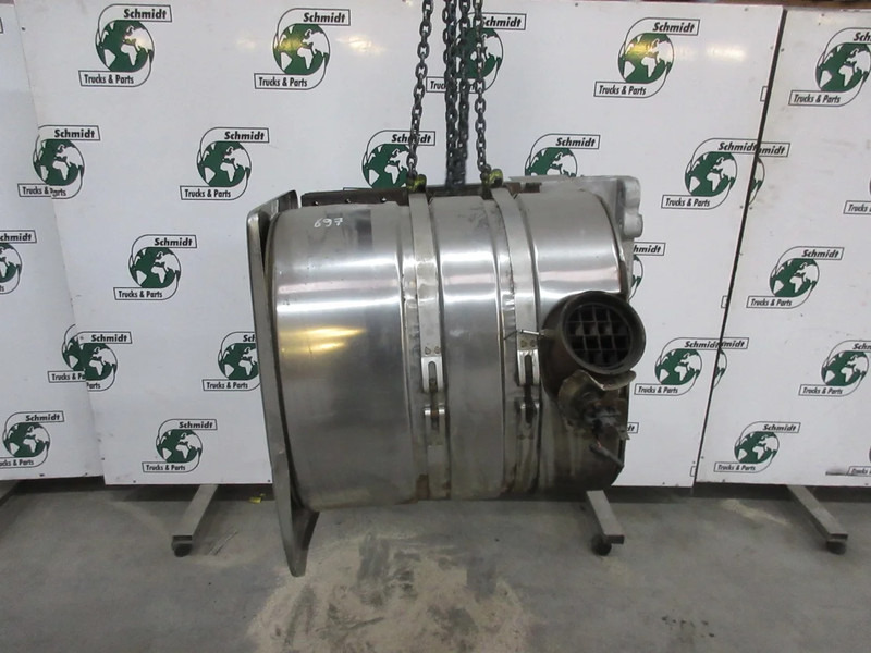 Volvo 20920728 VOLVO FM 410 EURO 5 - Catalyseur pour Camion: photos 2 Volvo 20920728 VOLVO FM 410 EURO 5 - Catalyseur pour Camion: photos 2