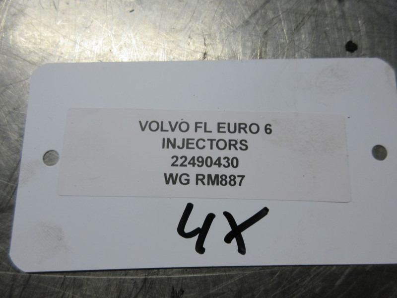 Volvo 22490430 INJECTOR VOLVO FL 210 EURO 6 - Filtre à carburant pour Camion: photos 4 Volvo 22490430 INJECTOR VOLVO FL 210 EURO 6 - Filtre à carburant pour Camion: photos 4