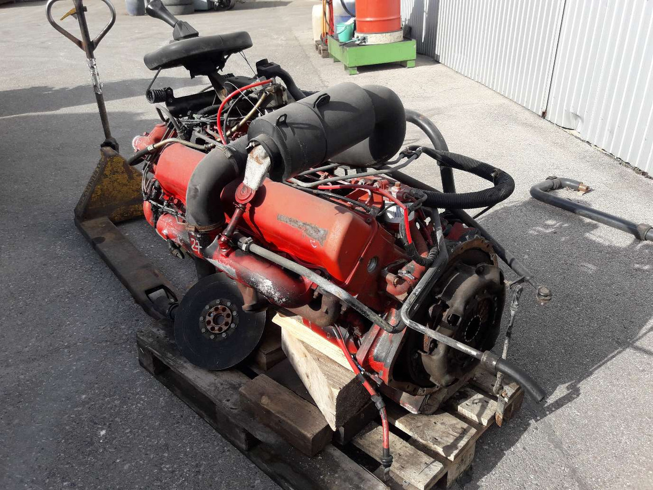 Ford 826F7FLA - Moteur: photos 4 Ford 826F7FLA - Moteur: photos 4