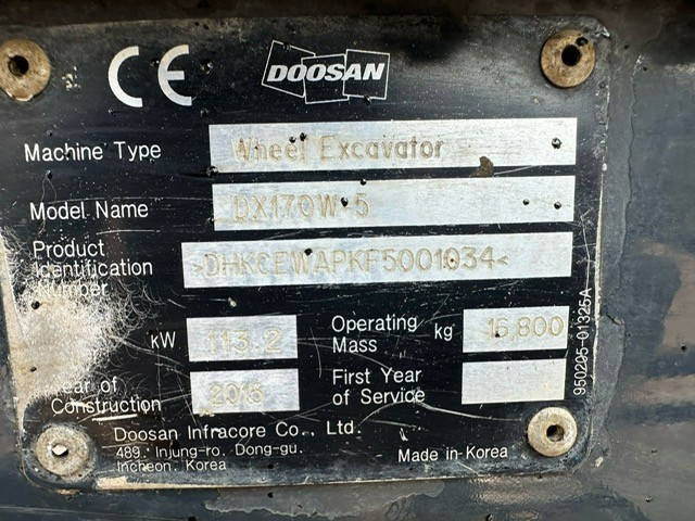 Doosan DX170W - Pelle sur pneus: photos 5 Doosan DX170W - Pelle sur pneus: photos 5