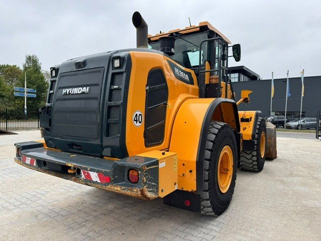 Hyundai HL960A - Chargeuse sur pneus: photos 5 Hyundai HL960A - Chargeuse sur pneus: photos 5