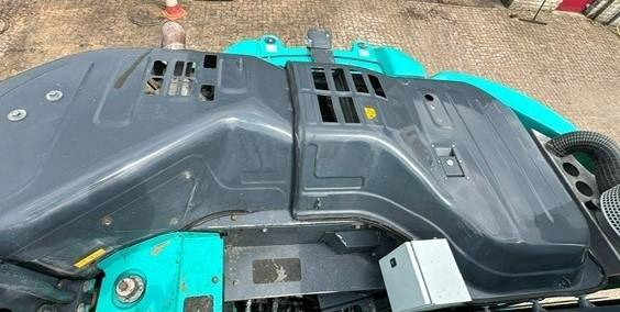 Kobelco SK270SRLC-5 - Pelle sur chenille: photos 4 Kobelco SK270SRLC-5 - Pelle sur chenille: photos 4