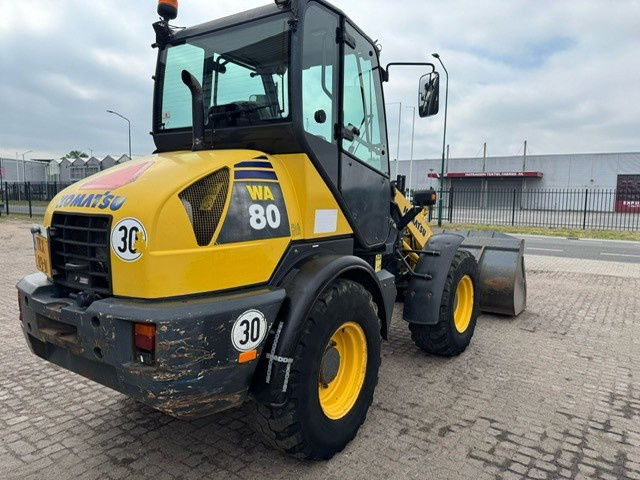 Komatsu WA80-5 9800 hours - Chargeuse sur pneus: photos 3 Komatsu WA80-5 9800 hours - Chargeuse sur pneus: photos 3