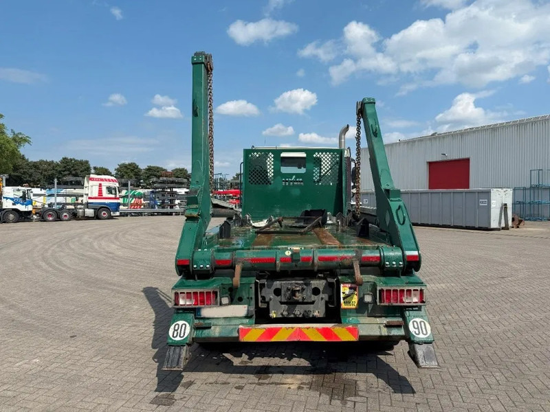 DAF CF410 / ENGINE RUNNING / ONLY:74525 KM / HYVA SKIPLOADER 3250 KG / AIRCO / AUTOMATIC / EURO-6 / 2020 - Camion multibenne: photos 4 DAF CF410 / ENGINE RUNNING / ONLY:74525 KM / HYVA SKIPLOADER 3250 KG / AIRCO / AUTOMATIC / EURO-6 / 2020 - Camion multibenne: photos 4