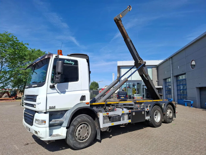 DAF CF85-430 / INTARDER / AJK HOOK SYSTEM / ONLY:431235 KM / LIFT+LENKACHSE / AIRCO / AUTOMATIC / EURO-3 / 2006 - Camion ampliroll: photos 1 DAF CF85-430 / INTARDER / AJK HOOK SYSTEM / ONLY:431235 KM / LIFT+LENKACHSE / AIRCO / AUTOMATIC / EURO-3 / 2006 - Camion ampliroll: photos 1