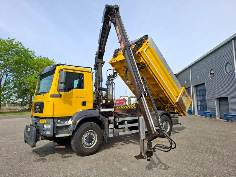 MAN TGM 18.250 / 4X4 / NL TRUCK / TUV:30-04-2026 / 118783 KM / HMF 1110 K2 / ROTATOR / GOOD TYRES / FULL-STEEL / DRUM BRAKES / MANUA - Camion benne, Camion grue: photos 1 MAN TGM 18.250 / 4X4 / NL TRUCK / TUV:30-04-2026 / 118783 KM / HMF 1110 K2 / ROTATOR / GOOD TYRES / FULL-STEEL / DRUM BRAKES / MANUA - Camion benne, Camion grue: photos 1