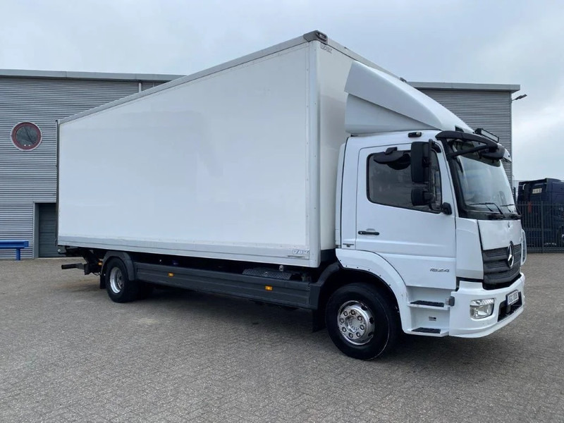 Mercedes-Benz ATEGO 1624 / AUTOMATIC / CLOSED BOX / SIDE DOORS / AIRCO / LWDS / FCW / EURO-6 / 2016 - Camion fourgon: photos 2 Mercedes-Benz ATEGO 1624 / AUTOMATIC / CLOSED BOX / SIDE DOORS / AIRCO / LWDS / FCW / EURO-6 / 2016 - Camion fourgon: photos 2