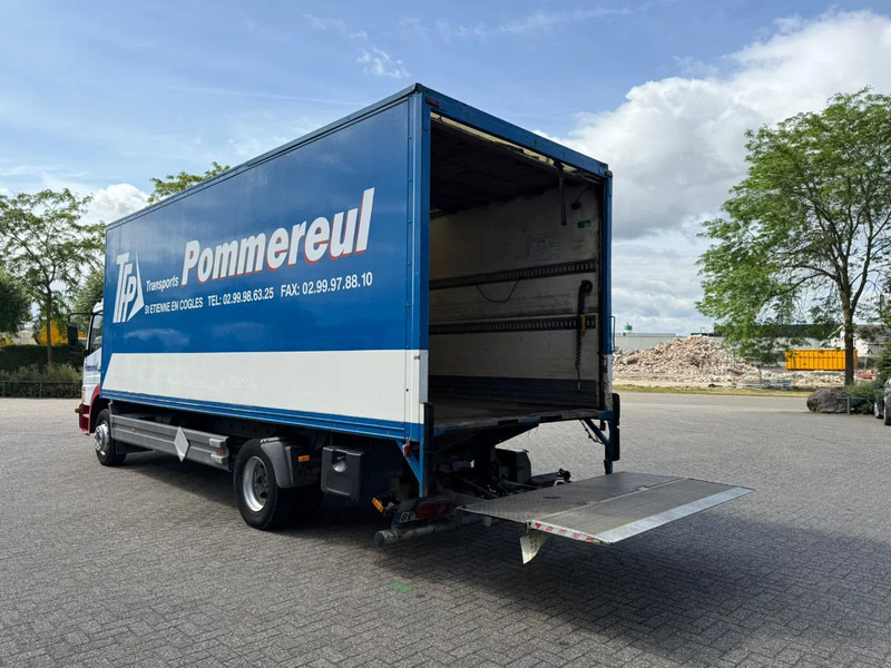 Mercedes-Benz Atego 1217 / ONLY:634742 KM / PLATFORM 1500 KG / OLD TACHO / GOOD CONDITION / MANUAL / 2000 - Camion fourgon: photos 4 Mercedes-Benz Atego 1217 / ONLY:634742 KM / PLATFORM 1500 KG / OLD TACHO / GOOD CONDITION / MANUAL / 2000 - Camion fourgon: photos 4