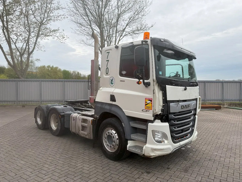 DAF CF480 / 6X4 / ENGINE RUNNING / INTARDER / HYDRAULICS / ONLY:87912 KM / FULL-AIR / DEB / ALCOA / LWDS / FRIDGE / AUTOMATIC / EURO - Tracteur routier: photos 2 DAF CF480 / 6X4 / ENGINE RUNNING / INTARDER / HYDRAULICS / ONLY:87912 KM / FULL-AIR / DEB / ALCOA / LWDS / FRIDGE / AUTOMATIC / EURO - Tracteur routier: photos 2