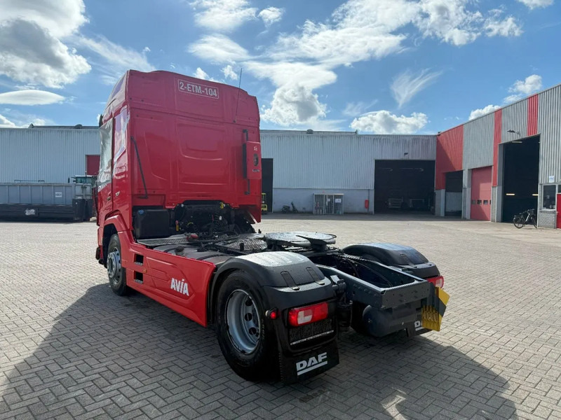 DAF XF450 FT / ENGINE RUNNING / ONLY:132521 KM / HYDRAULICS / DIGITAL DASH / DEB / HIGH CAB / AUTOMATIC / EURO-6 / 2024 - Tracteur routier: photos 3 DAF XF450 FT / ENGINE RUNNING / ONLY:132521 KM / HYDRAULICS / DIGITAL DASH / DEB / HIGH CAB / AUTOMATIC / EURO-6 / 2024 - Tracteur routier: photos 3