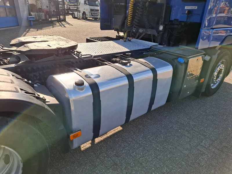 Tracteur routier Volvo FH13-400 / HYDRAULICS / NL TRUCK / TUV:14-09-2025 / GLOBETROTTER / FRIGDE / AIRCO / AUTOMATIC / EURO-5 / 2006: photos 9