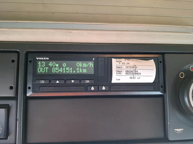 Volvo FH4-460 / VEB+ / HYDRAULICS / GEN2 V2 SMART TACHO / LWDS / SIDESKIRTS / FRIDGE / EURO-6 / 2018 en crédit-bail Volvo FH4-460 / VEB+ / HYDRAULICS / GEN2 V2 SMART TACHO / LWDS / SIDESKIRTS / FRIDGE / EURO-6 / 2018: photos 19 Volvo FH4-460 / VEB+ / HYDRAULICS / GEN2 V2 SMART TACHO / LWDS / SIDESKIRTS / FRIDGE / EURO-6 / 2018 en crédit-bail Volvo FH4-460 / VEB+ / HYDRAULICS / GEN2 V2 SMART TACHO / LWDS / SIDESKIRTS / FRIDGE / EURO-6 / 2018: photos 19