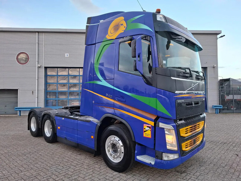 Volvo FH4-540 / VEB+ / RETARDER / 60TON / I-PARKCOOL / DOUBLE TANK / TUV:06-05-2026 / INLINER / FULL-AIR / AUTOMATIC / EURO-6 / 2018 - Tracteur routier: photos 2 Volvo FH4-540 / VEB+ / RETARDER / 60TON / I-PARKCOOL / DOUBLE TANK / TUV:06-05-2026 / INLINER / FULL-AIR / AUTOMATIC / EURO-6 / 2018 - Tracteur routier: photos 2