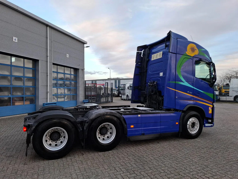Volvo FH4-540 / VEB+ / RETARDER / 60TON / I-PARKCOOL / DOUBLE TANK / TUV:06-05-2026 / INLINER / FULL-AIR / AUTOMATIC / EURO-6 / 2018 - Tracteur routier: photos 5 Volvo FH4-540 / VEB+ / RETARDER / 60TON / I-PARKCOOL / DOUBLE TANK / TUV:06-05-2026 / INLINER / FULL-AIR / AUTOMATIC / EURO-6 / 2018 - Tracteur routier: photos 5