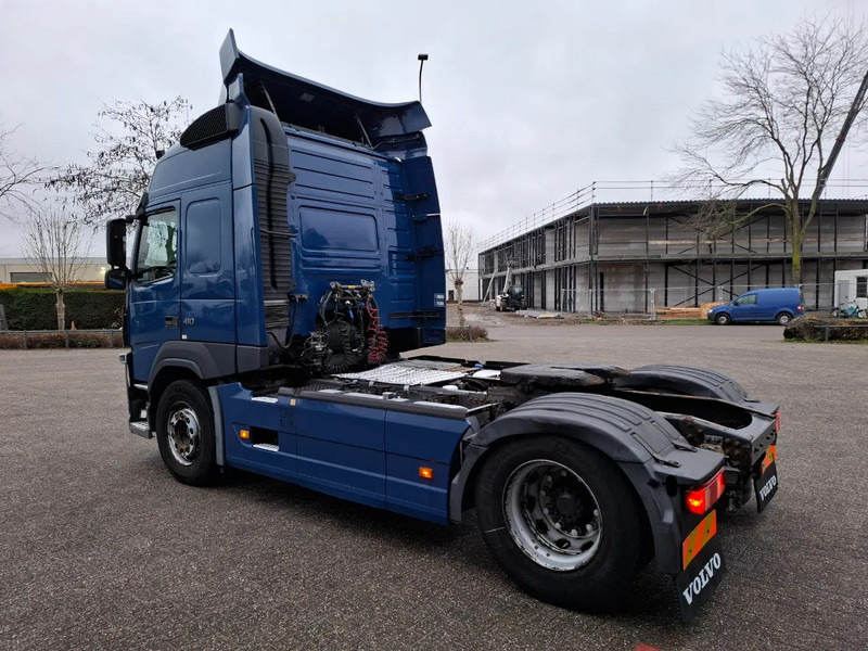 Volvo FM11-410 / VEB / DOUBLE TANK / FULL SPOILER / AIRCO / AUTOMATIC / EURO-6 / 2015 - Tracteur routier: photos 3 Volvo FM11-410 / VEB / DOUBLE TANK / FULL SPOILER / AIRCO / AUTOMATIC / EURO-6 / 2015 - Tracteur routier: photos 3